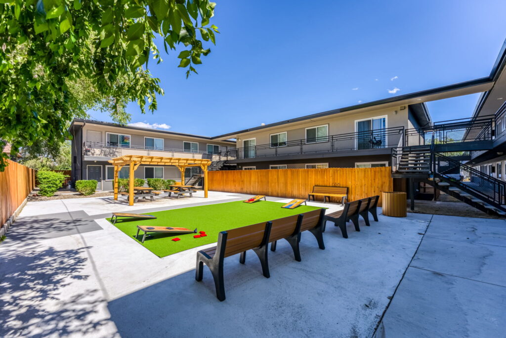 1-405-Grand-Canyon-1024x684